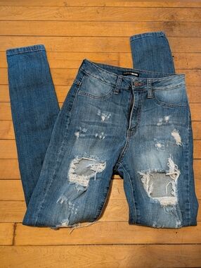 Fashion Nova Distressed Blue Jeans